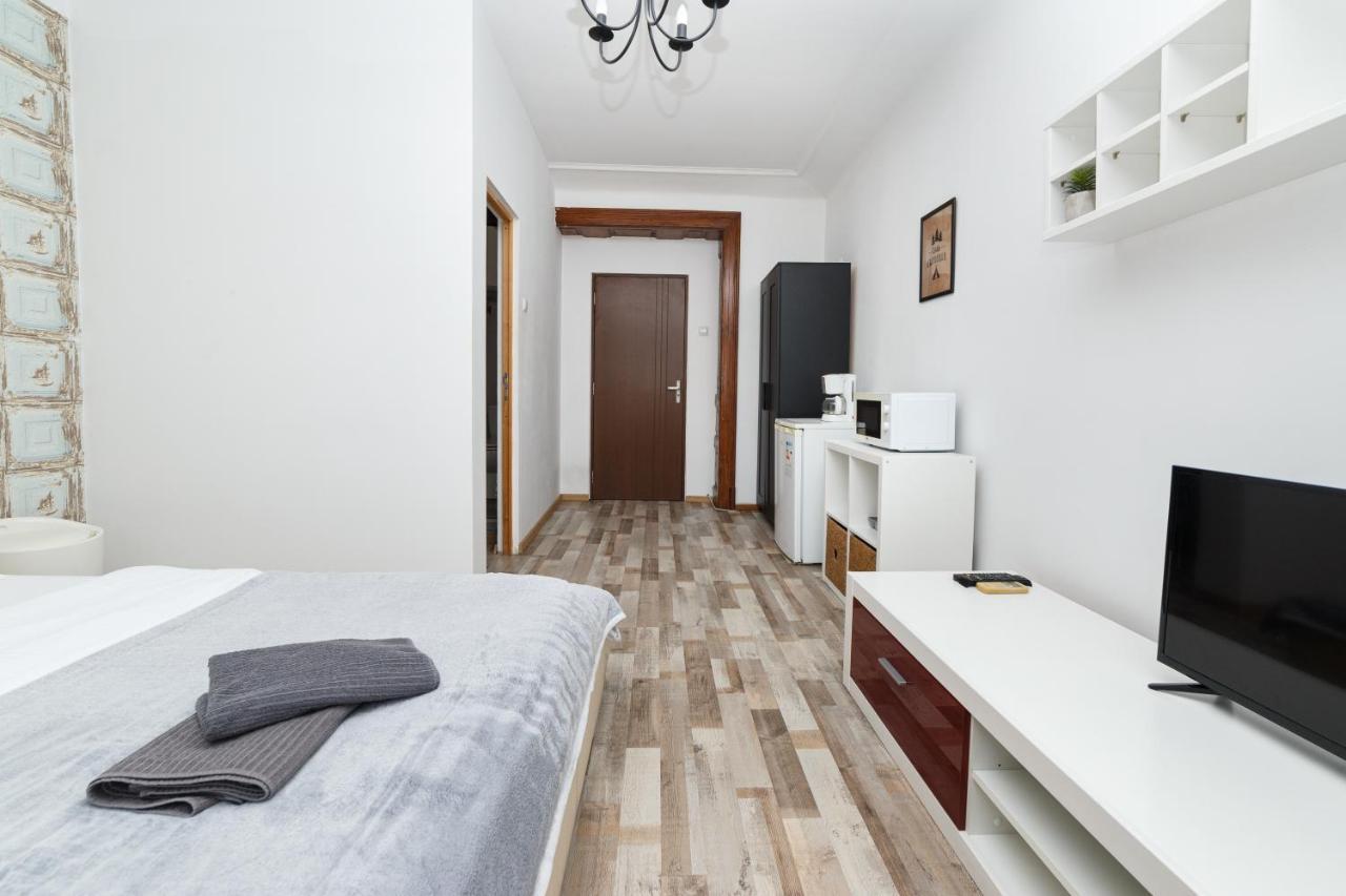 Color Apartments Street Blanari 12 Bucureşti Exterior foto
